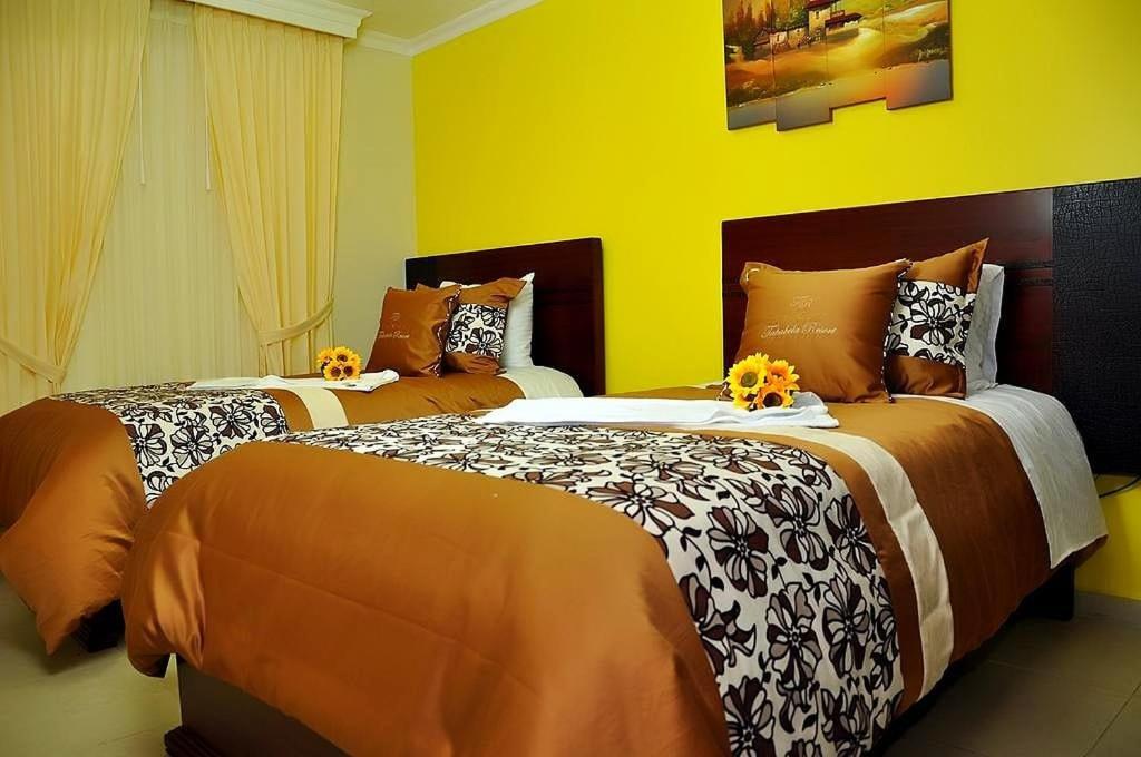 Hotel Tababela Land Экстерьер фото